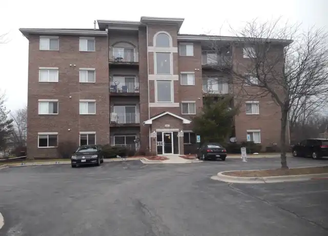 Property at 941 N Swift Rd #102, Addison, IL, 60101, 2 beds, 2 baths, [object Object]