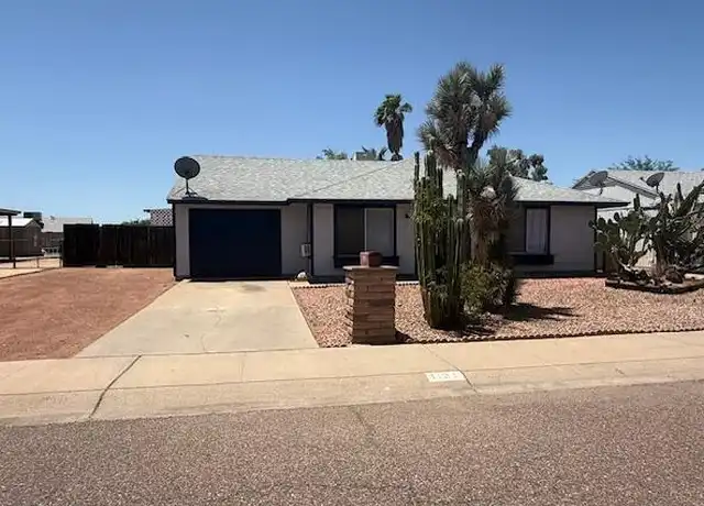 Property at 1131 W Ross Ave, Phoenix, AZ, 85027, 3 beds, 2 baths, [object Object]