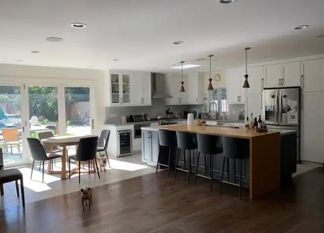 Property at 23400 Collins St, Woodland Hills, CA, 91367, 3 beds, 3.5 baths, [object Object]