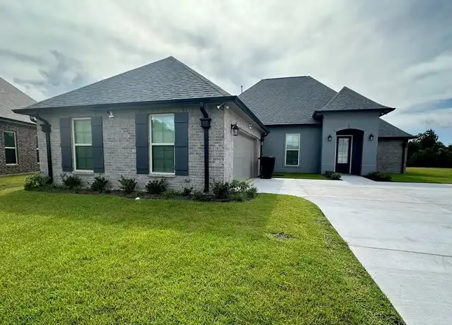 Property at 167 Cypresswood Dr, Belle Chasse, LA, 70037, 4 beds, 3 baths, [object Object]