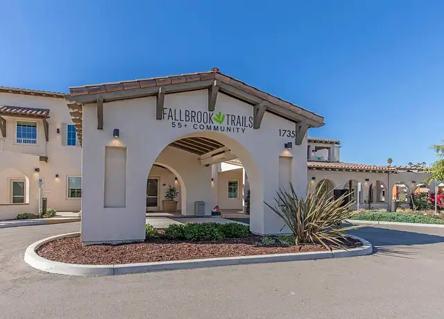 Photo of 1735 S Mission Rd, Fallbrook, CA 92028