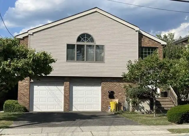 Property at 167 Roosevelt Pl, Palisades Park, NJ, 07650, 2 beds, 2 baths, [object Object]