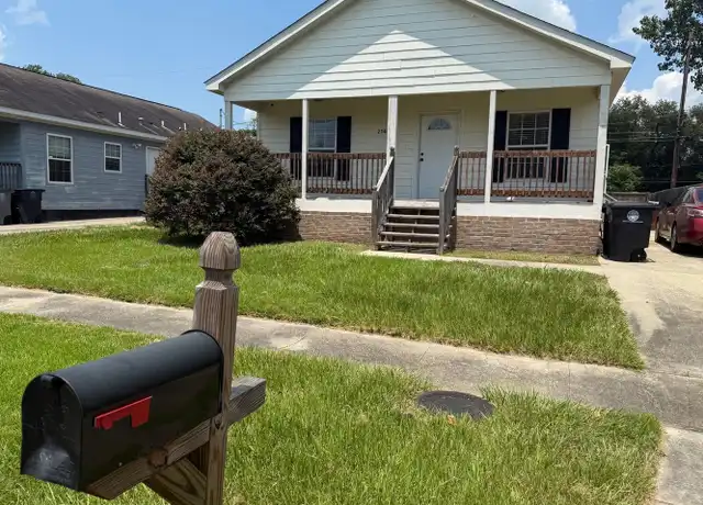 Property at 2148 Elvin Dr, Baton Rouge, LA, 70810, 3 beds, 2 baths, [object Object]