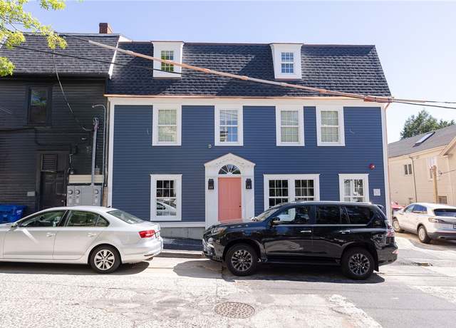 Photo of 43 Franklin St, Newport, RI 02840