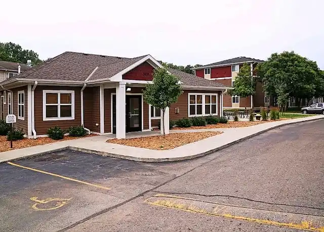 Property at Park Winds - 3600 Kennedy Dr, Des Moines, IA, 50317, 2 beds, 1 bath, [object Object]