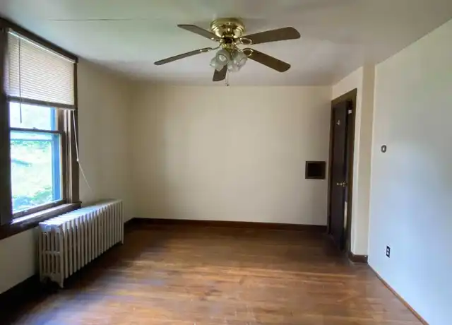 Property at 2642 Quarry St Unit 1 (FLR 1), Pittsburgh, PA, 15210, 1 bed, 1 bath, [object Object]