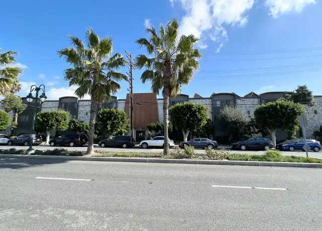 Property at 12534 S Inglewood Ave, Hawthorne, CA, 90250, 0 beds, 1 bath, [object Object]
