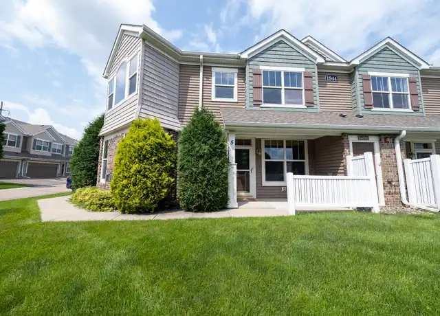Property at 1944 Commonwealth Blvd #5, Chanhassen, MN, 55317, 3 beds, 3 baths, [object Object]