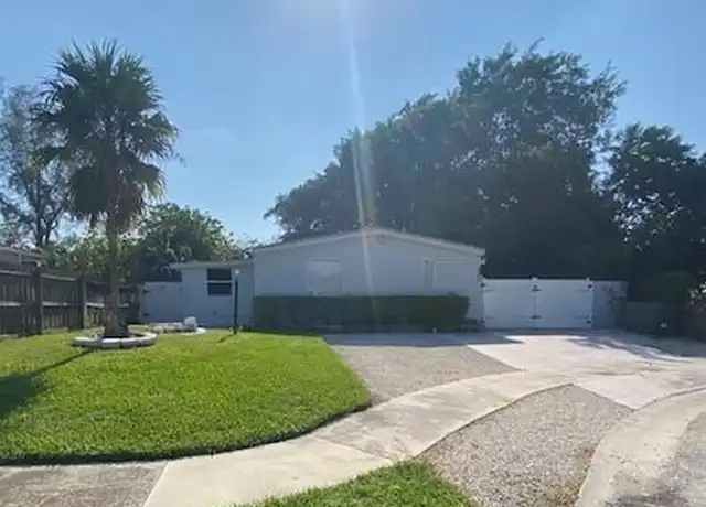 Property at 10666 S 228th Ln, Boca Raton, FL, 33428, 2 beds, 1 bath, [object Object]