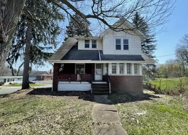 Property at 1552 Wooster Rd W, Barberton, OH, 44203, 3 beds, 1 bath, [object Object]