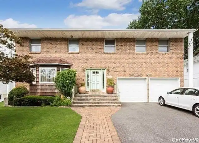Property at 16 Longview Ave, Valley Stream, NY, 11581, 5 beds, 2.5 baths, [object Object]