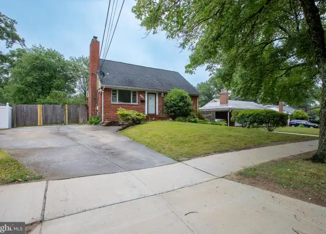 Property at 6121 85th Pl, New Carrollton, MD, 20784, 4 beds, 3 baths, [object Object]