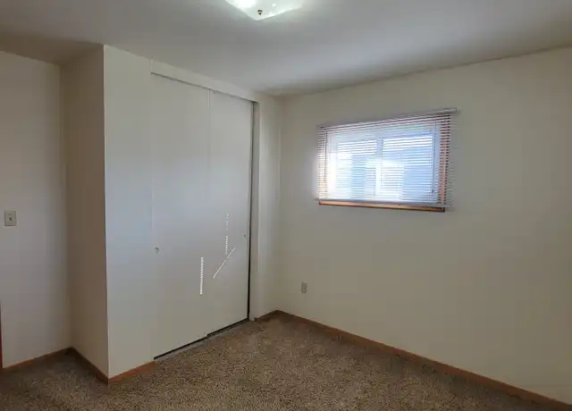 Property at 2026 4th St NW, Minot, ND, 58703, 2 beds, 1 bath, [object Object]