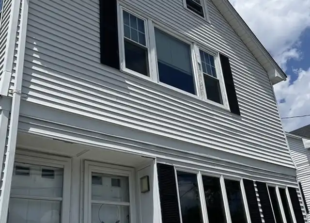 Property at 172 Waverley Ave Unit 172, Watertown, MA, 02472, 2 beds, 1 bath, [object Object]