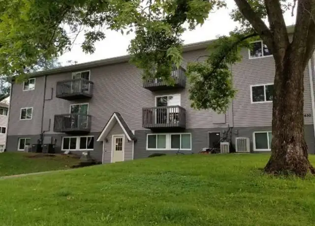 Property at 1630 F Ave NW Unit 166003, Cedar Rapids, IA, 52405, 2 beds, 1 bath, [object Object]
