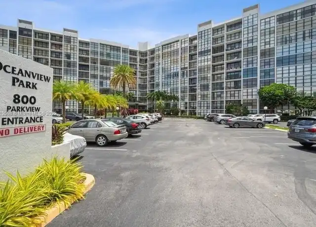 Property at 800 Parkview Dr #1025, Hallandale Beach, FL, 33009, 1 bed, 1.5 baths, [object Object]