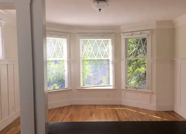 Property at 1800 Lakeshore Ave, Oakland, CA, 94606, 2 beds, 1 bath, [object Object]
