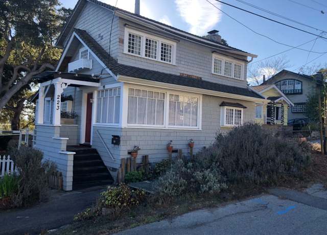 Photo of 223 Walnut St, Pacific Grove, CA 93950