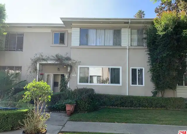Property at 1218 Bronson Ave Unit 4-4, Los Angeles, CA, 90019, 1 bed, 1 bath, [object Object]
