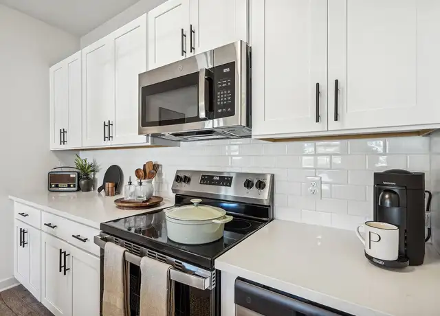 Photo of 610 Sugar Pine Way, Wake Forest, NC 27587