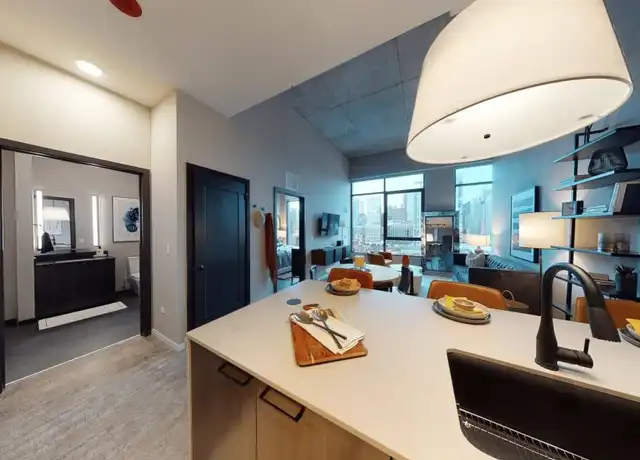 Property at 1031 W Washington Blvd, Chicago, IL, 60607, 1 bed, 1 bath, [object Object]
