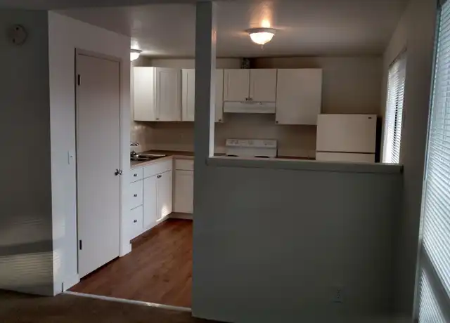 Property at 609 Roeder Ave Unit 7, Everson, WA, 98247, 2 beds, 1 bath, [object Object]