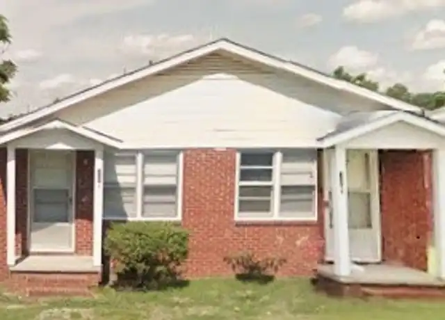 Property at 112 N 6th St Unit A, Spring Lake, NC, 28390, 1 bed, 1 bath, [object Object]