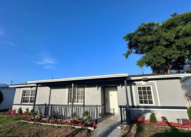 Property at 308 SW 76th Ter, North Lauderdale, FL, 33068, 3 beds, 2 baths, [object Object]