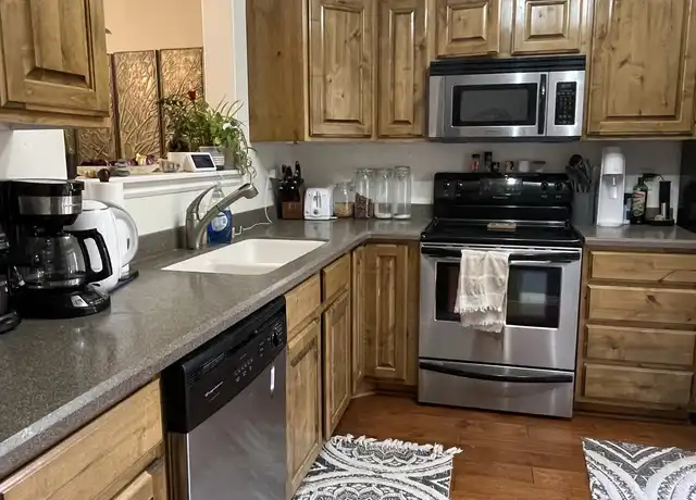 Property at 177 Geneva Dr, Midway, UT, 84049, 3 beds, 1.5 baths, [object Object]
