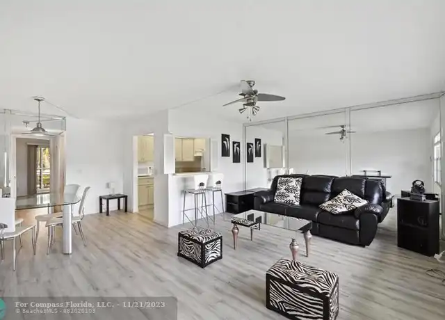 Property at 146 Suffolk F Unit F, Boca Raton, FL, 33434, 1 bed, 2 baths, [object Object]