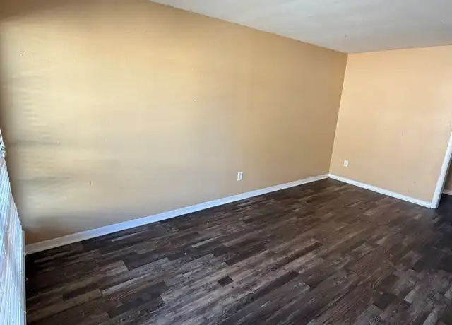 Property at 6518 Sloan St Unit 6, Houston, TX, 77087, 1 bed, 1 bath, [object Object]