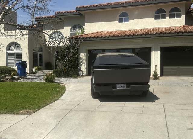 Photo of 923 Derek Dr, Arcadia, CA 91006