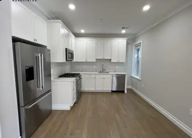 Property at 35 Mount Hood Rd Unit 31, Brighton, MA, 02135, 2 beds, 1 bath, [object Object]