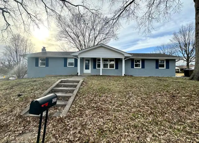 Property at 1803 Stoddard St, Cape Girardeau, MO, 63701, 3 beds, 2 baths, [object Object]