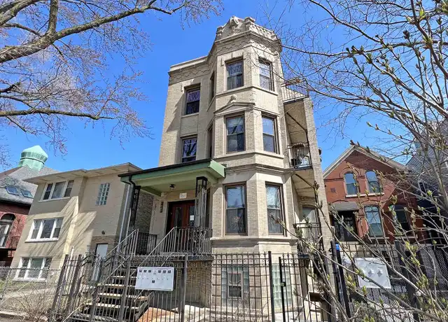 Property at 1449 N California Ave Unit 2R, Chicago, IL, 60622, 2 beds, 1 bath, [object Object]
