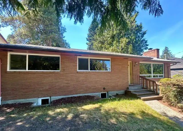 Property at 10035 38th Ave NE, Seattle, WA, 98125, 3 beds, 2 baths, [object Object]