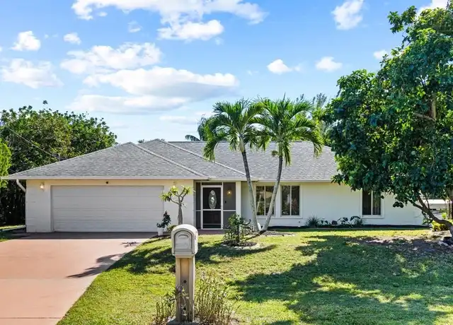 Property at 502 SE 29th St, Cape Coral, FL, 33904, 3 beds, 2 baths, [object Object]