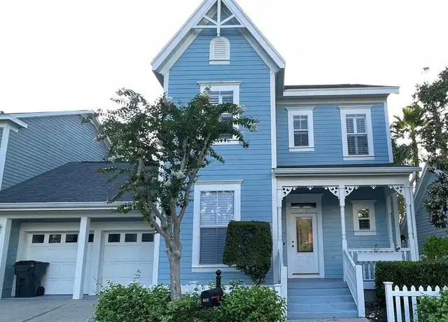 Property at 622 Wisteria Ln, Kissimmee, FL, 34747, 3 beds, 3 baths, [object Object]