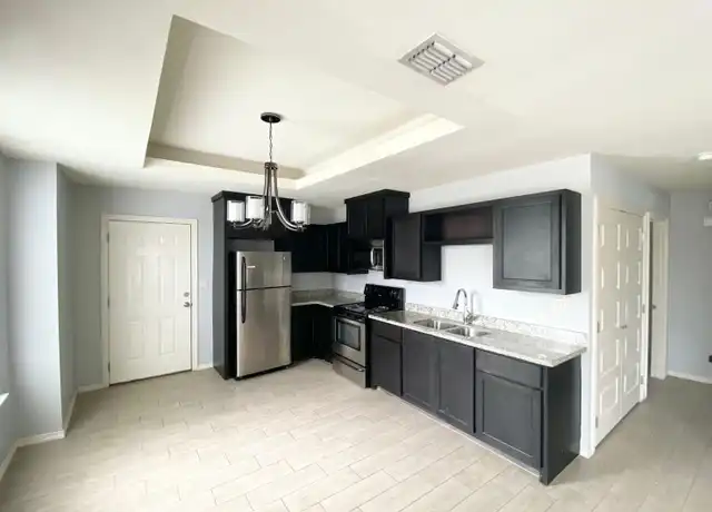 Property at 1227 White Oak Dr Unit 1, Edinburg, TX, 78541, 2 beds, 2 baths, [object Object]