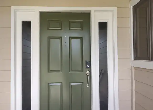 Property at 997 Spinnaker Ct, Tarpon Springs, FL, 34689, 4 beds, 2 baths, [object Object]