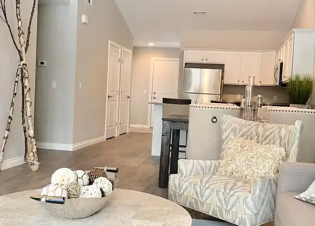 Property at Brookridge Villas - 2411 N Holland Sylvania Rd, Toledo, OH, 43615, 2 beds, 2 baths, [object Object]