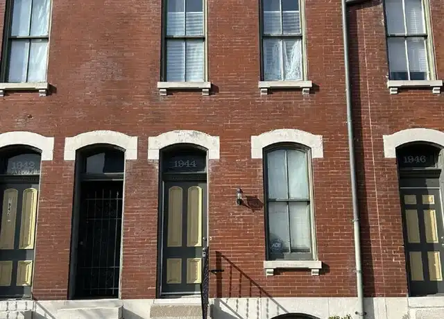Property at 1944 Benton St, St. Louis, MO, 63106, 1 bed, 1.5 baths, [object Object]