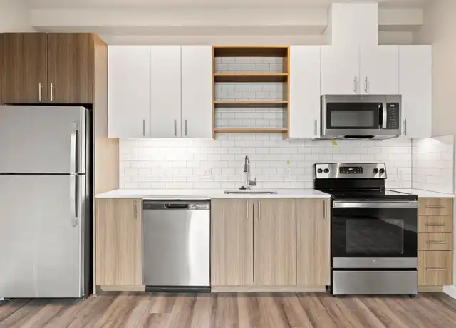 Property at 4064 N Mississippi Ave Unit 304, Portland, OR, 97227, 1 bed, 1 bath, [object Object]