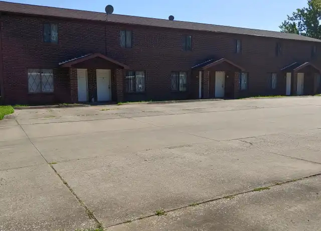 Property at 601 Boxwood Dr Unit 1, Cape Girardeau, MO, 63701, 2 beds, 1.5 baths, [object Object]