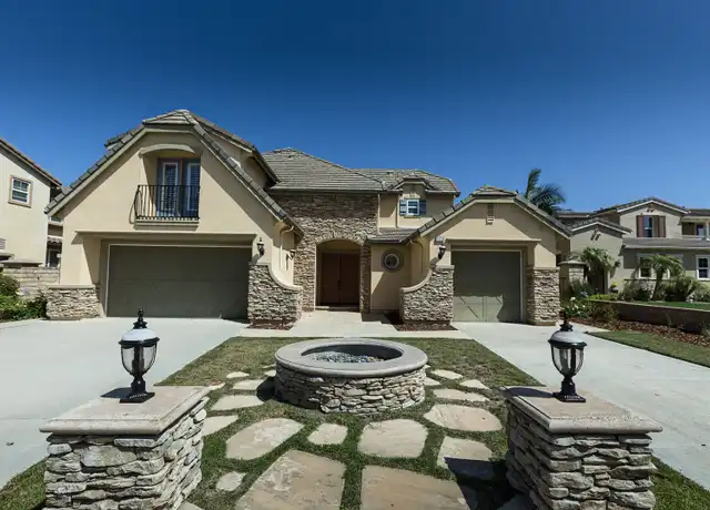 Property at 2925 Dove Canyon Dr, Oxnard, CA, 93036, 5 beds, 4.5 baths, [object Object]