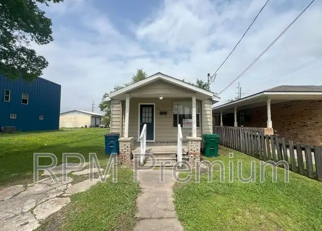 Property at 816 Avenue A, Port Allen, LA, 70767, 3 beds, 1 bath, [object Object]