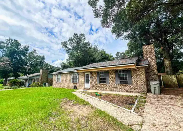 Property at 2819 Godwin Ln, Pensacola, FL, 32526, 3 beds, 2 baths, [object Object]