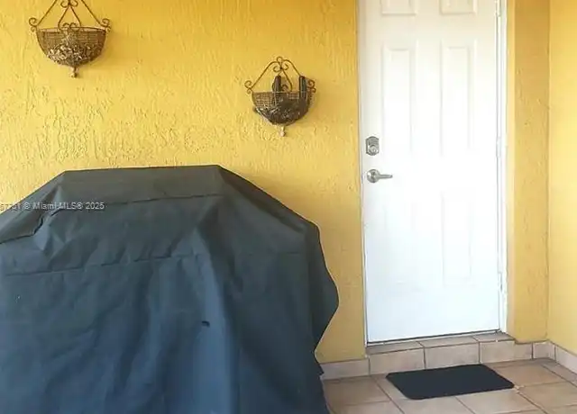 Property at 4249 SW 157th Ct Unit 1, Miami, FL, 33185, 1 bed, 1 bath, [object Object]