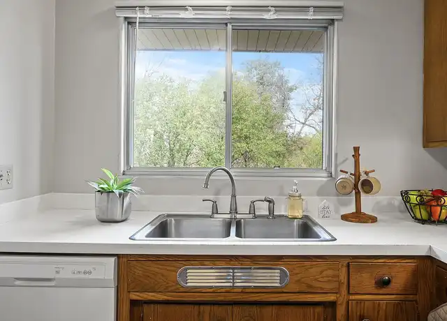 Property at Imperial Heights Apartments - 85 Imperial Dr W, Saint Paul, MN, 55118, 0 beds, 1 bath, [object Object]