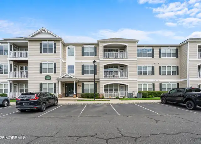 Property at 433 Sloan Ct, Matawan, NJ, 07747, 2 beds, 2 baths, [object Object]